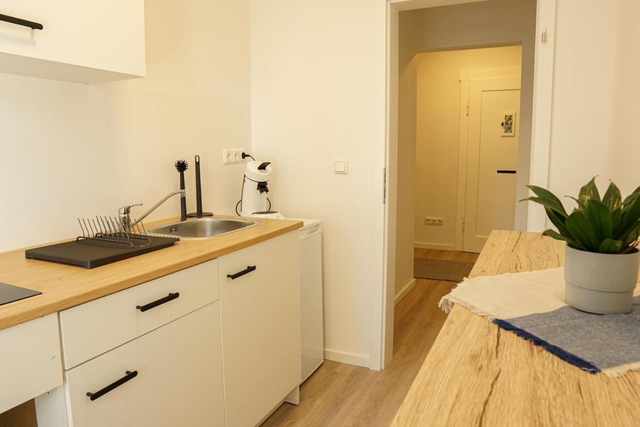 Homy I Moderner Retrocharme Wlan & Netflix Appartement Leipzig Buitenkant foto
